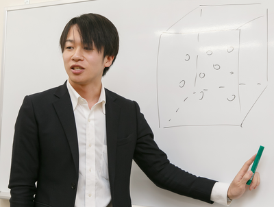 総合学習塾SCHOLAR津田沼教室 蕨 美基教室長